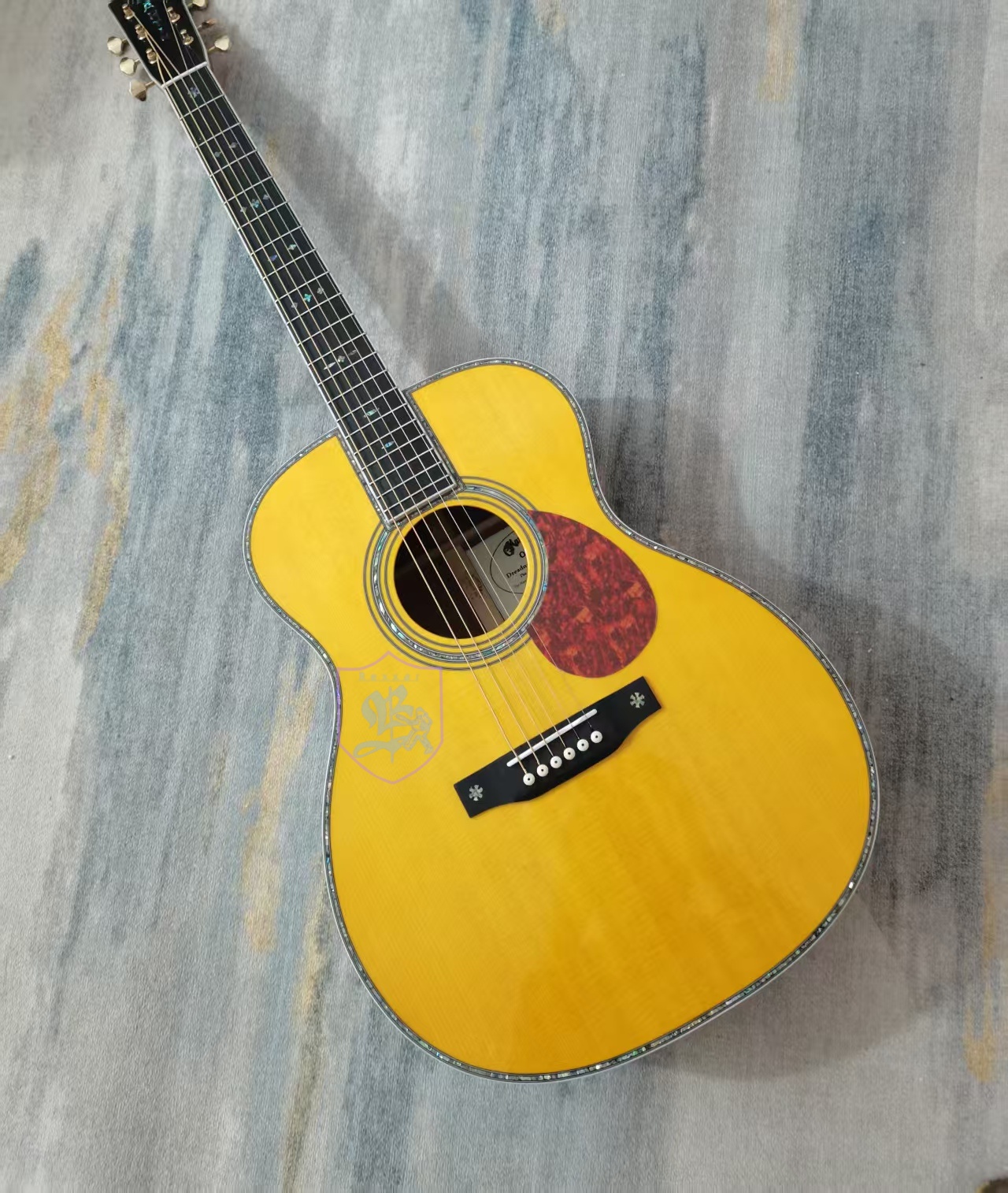 Musical Instrument Strings - 6-string brand new OM42 acoustic guitar,