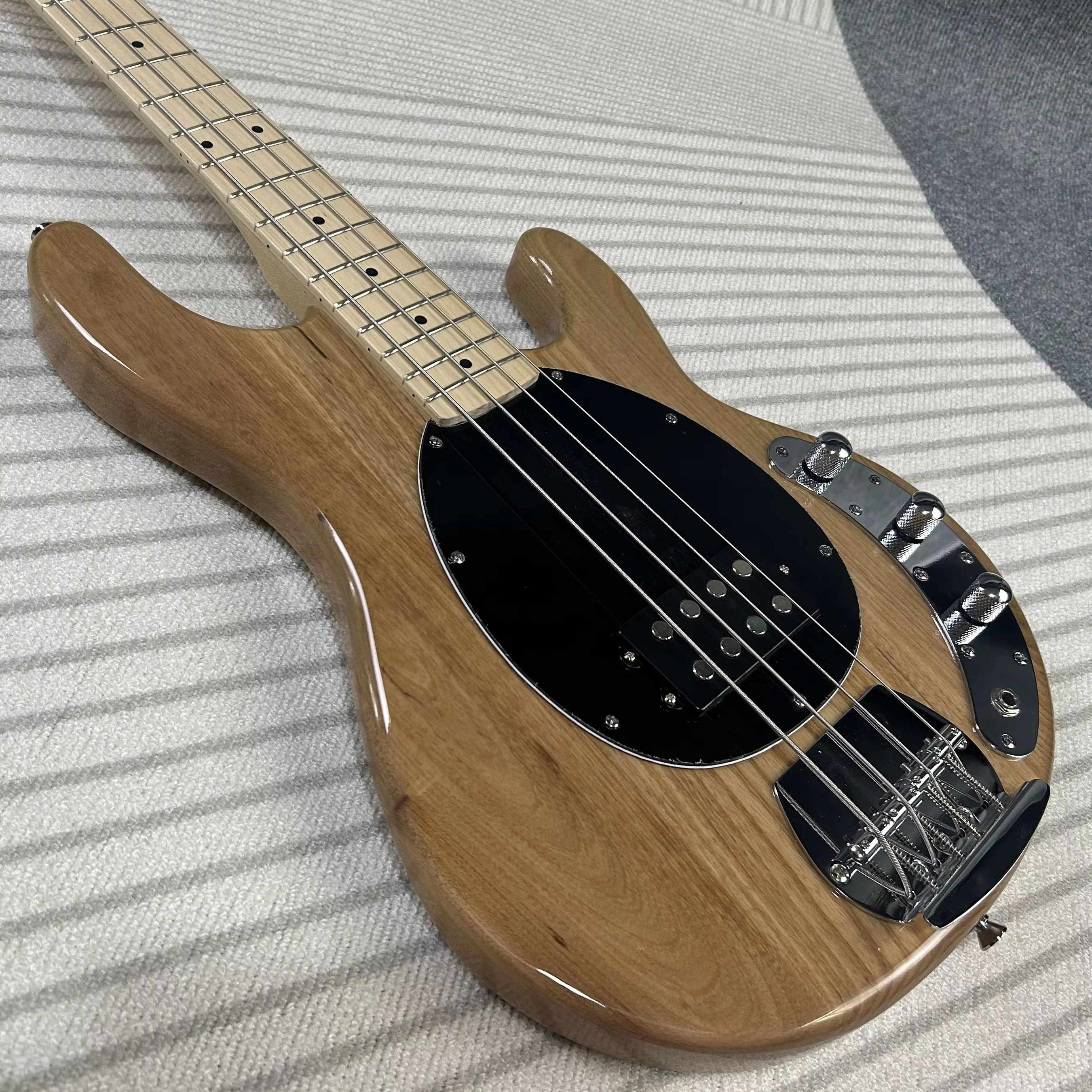 Hot Sale Bass Electric Guitars - огляд і ціна Bass Guitar Fretless