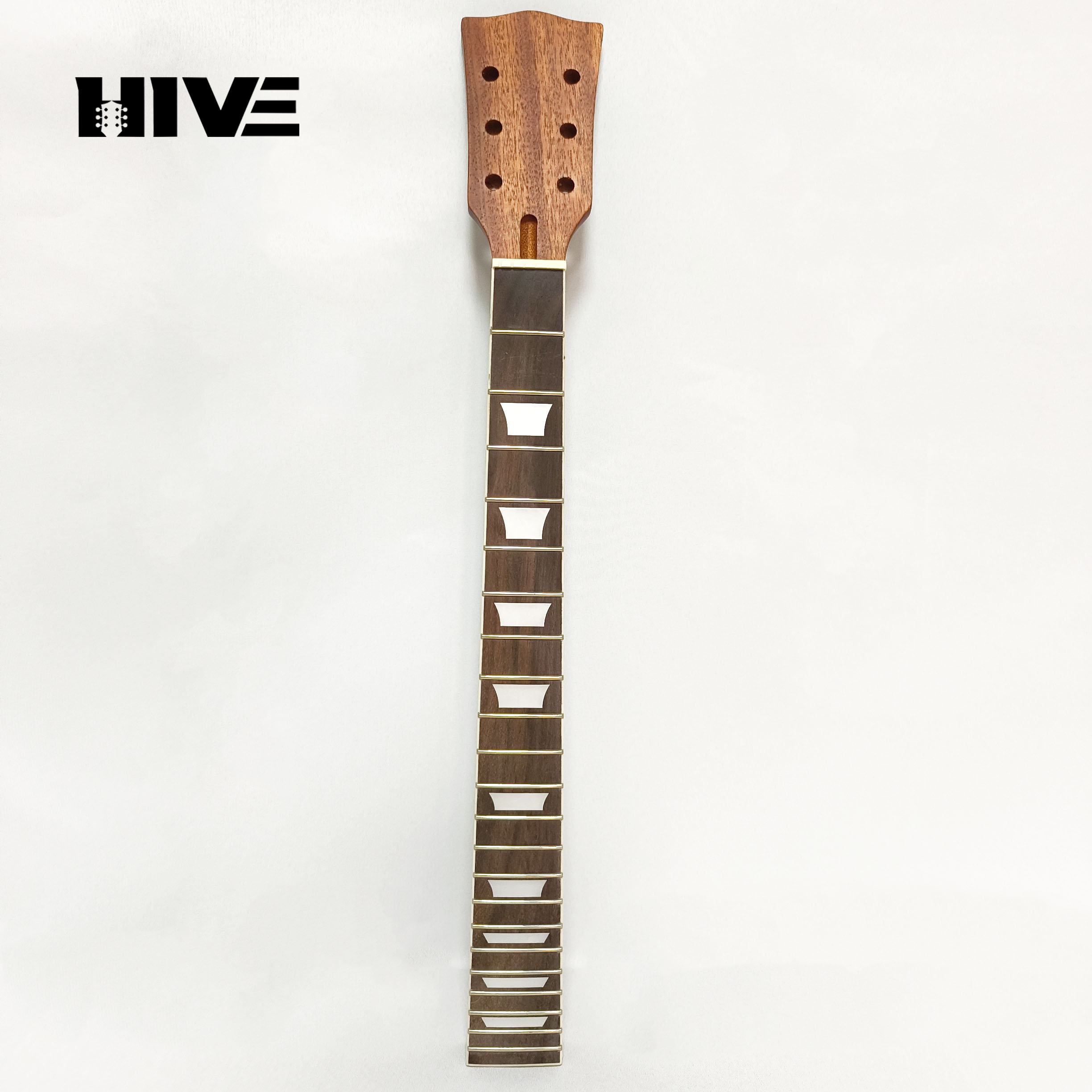 22 Grade Guitar Neck Mahogany  - огляд і ціна Bass Guitar Fretless
