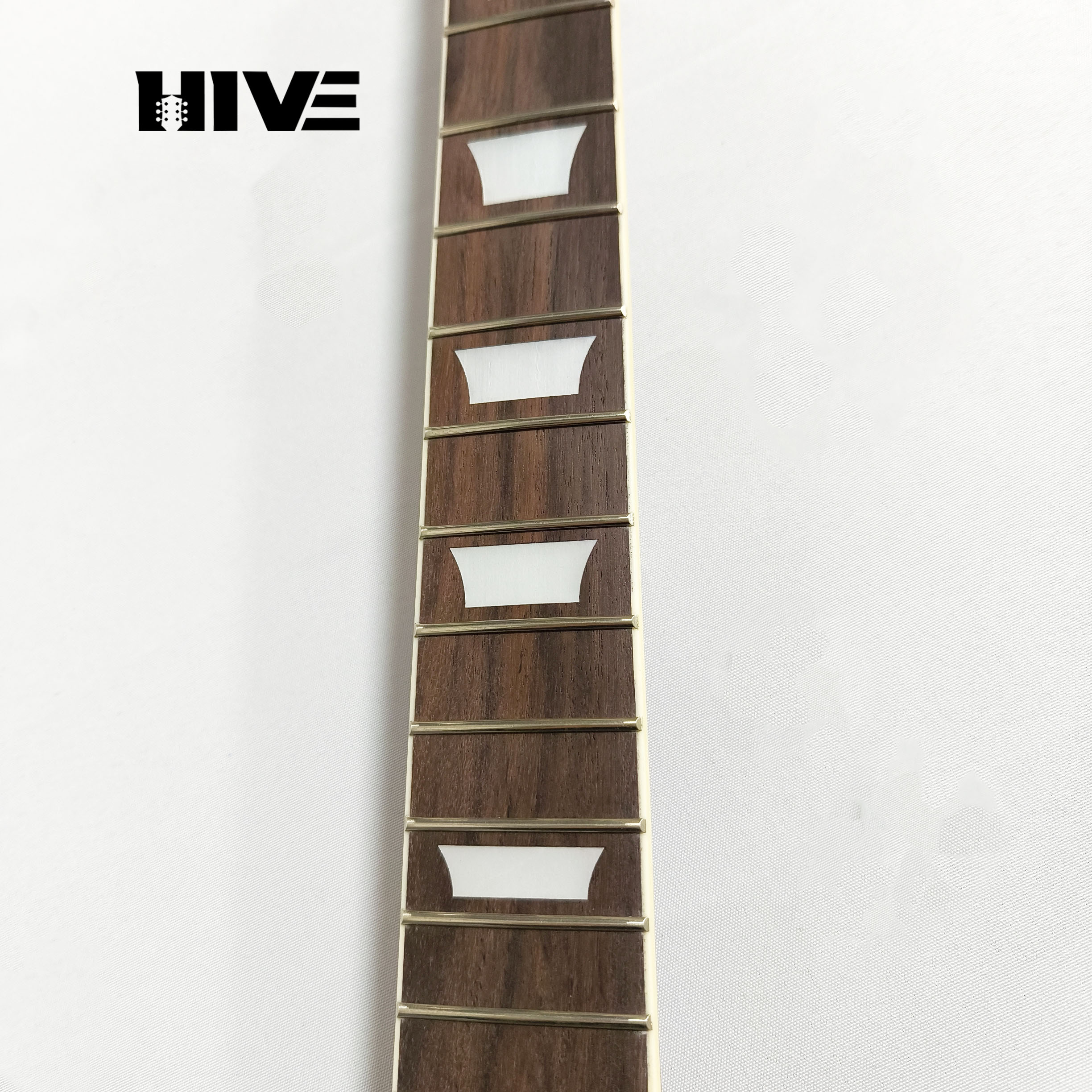 22 Grade Guitar Neck Mahogany  - огляд і ціна Bass Guitar Fretless