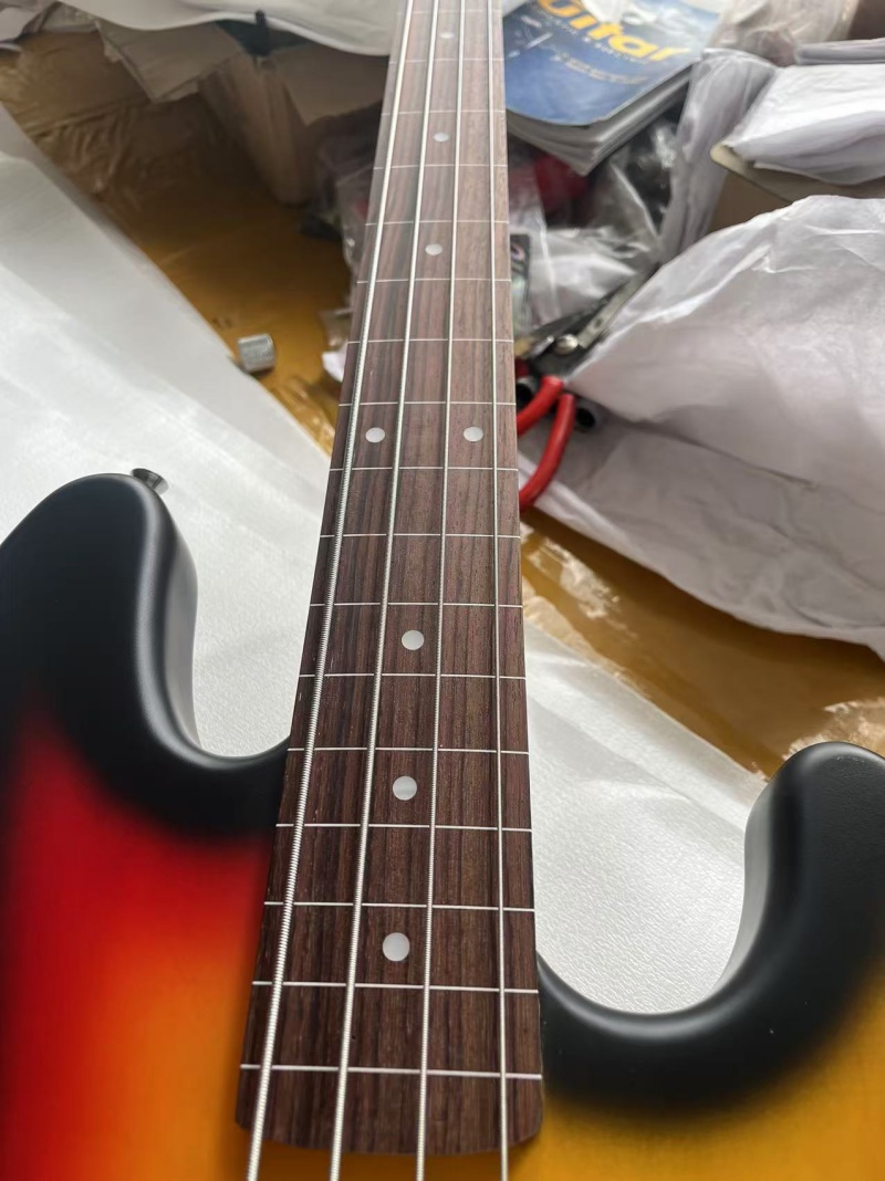 Free delivery of high quality  - огляд і ціна Bass Guitar Fretless